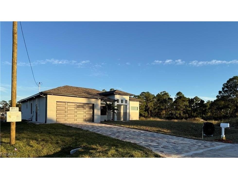 843 Burns Avenue S Lehigh Acres FL 33974 2025022661 image35