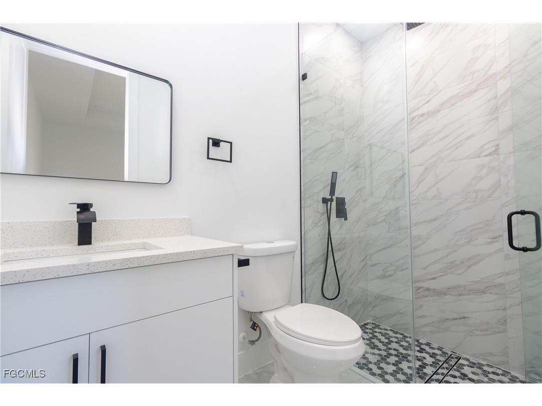 843 Duplex Street E #B Lehigh Acres FL 33974 2026005874 image20