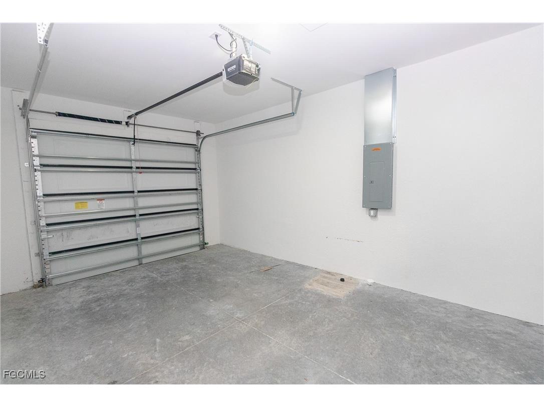 843 Duplex Street E #B Lehigh Acres FL 33974 2026005874 image21