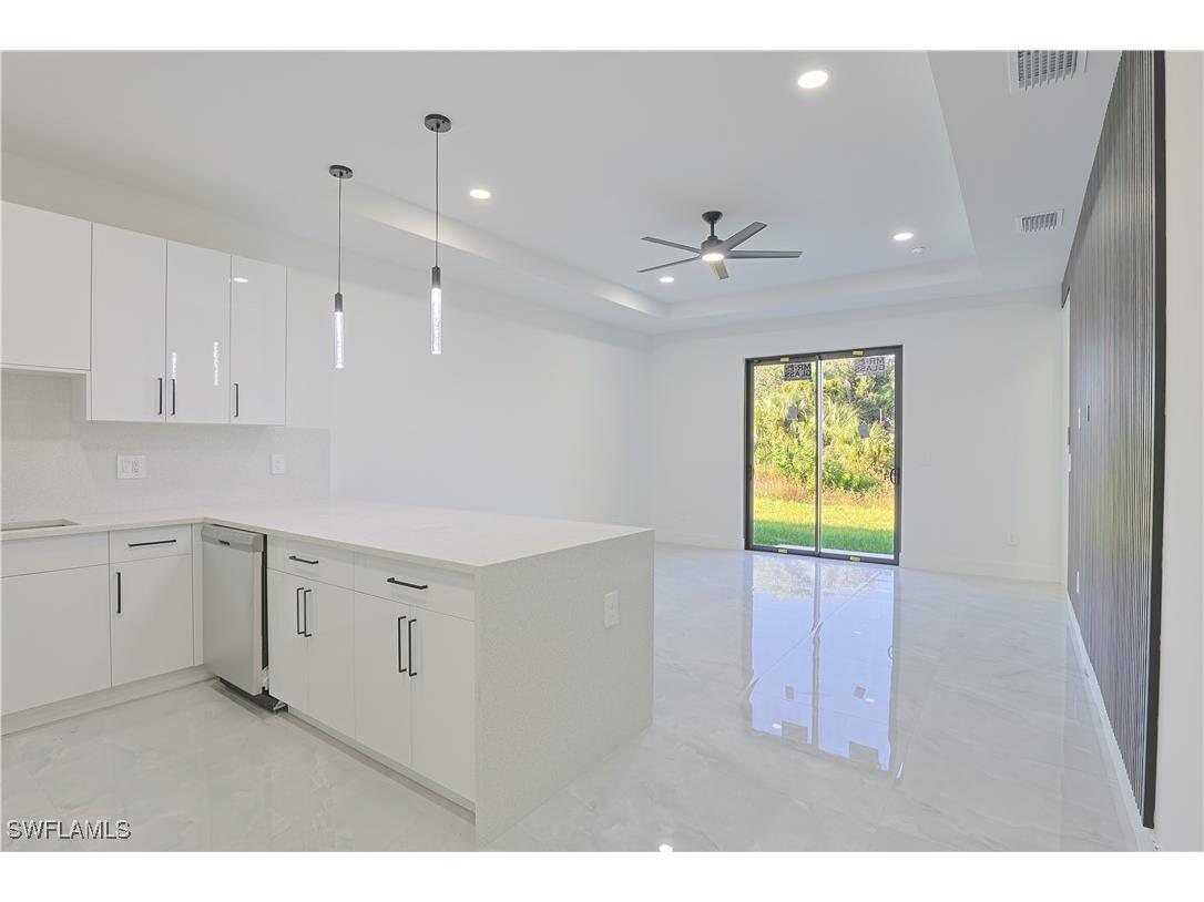 843 Duplex Street E Lehigh Acres FL 33974 225066731 image4