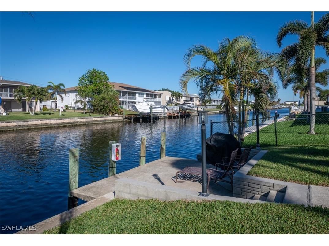 843 SE 46th Lane #1 Cape Coral FL 33904 224095131 image4