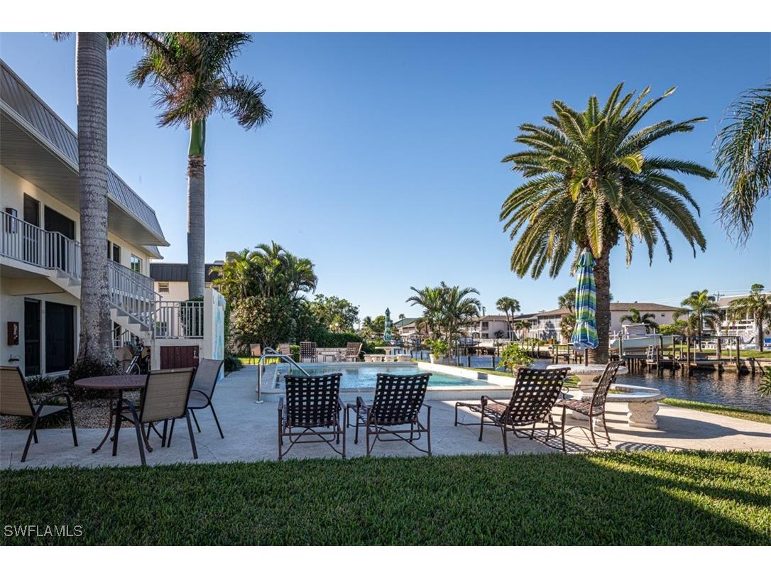 843 SE 46th Lane #1 Cape Coral FL 33904 224095131 image7