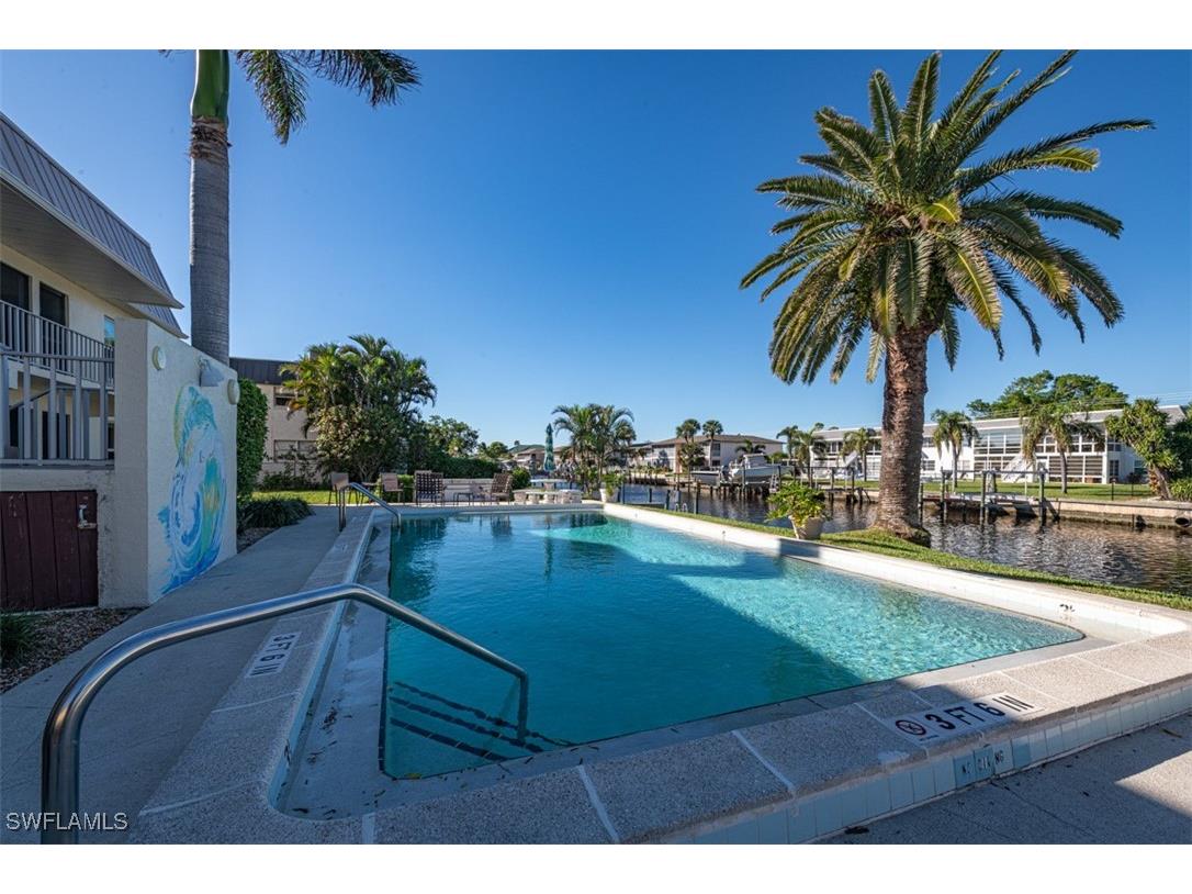 843 SE 46th Lane #1 Cape Coral FL 33904 224095131 image8