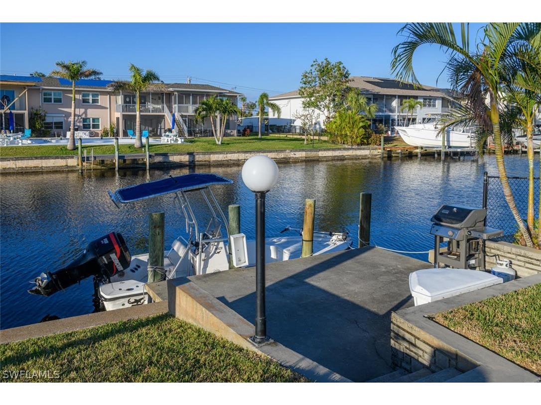 843 SE 46th Lane #3 Cape Coral FL 33904 223012388 image1