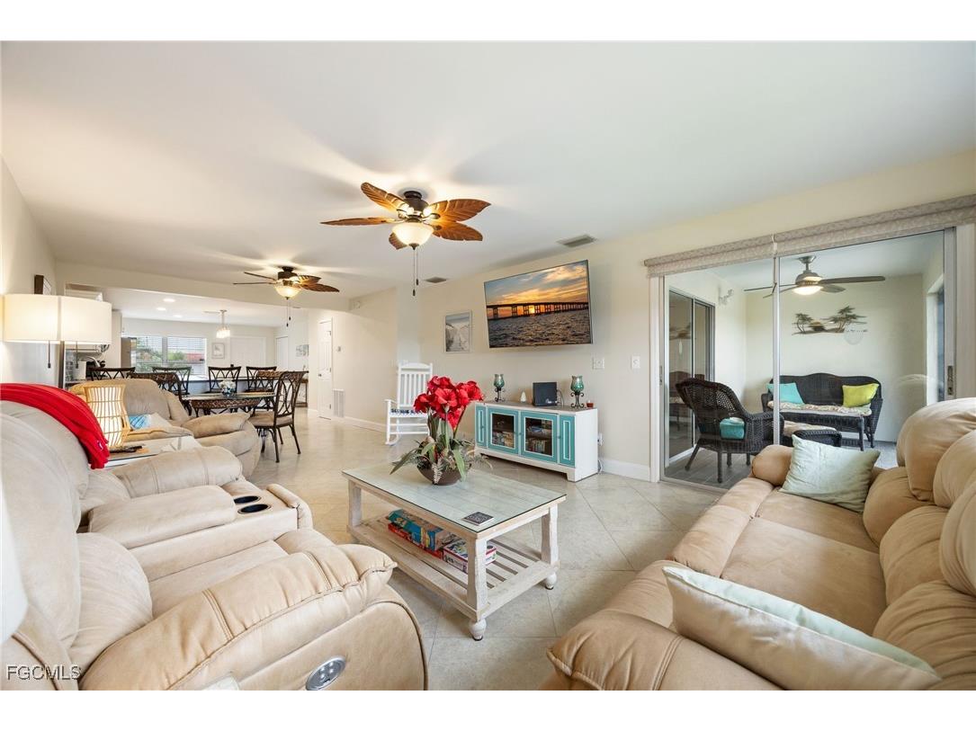 843 SE 46th Lane #6 Cape Coral FL 33904 2025022956 image19