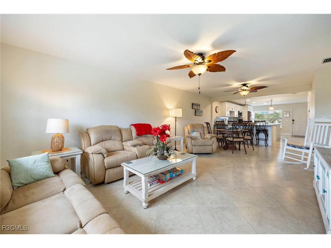 843 SE 46th Lane #6 Cape Coral FL 33904 2025022956 image20