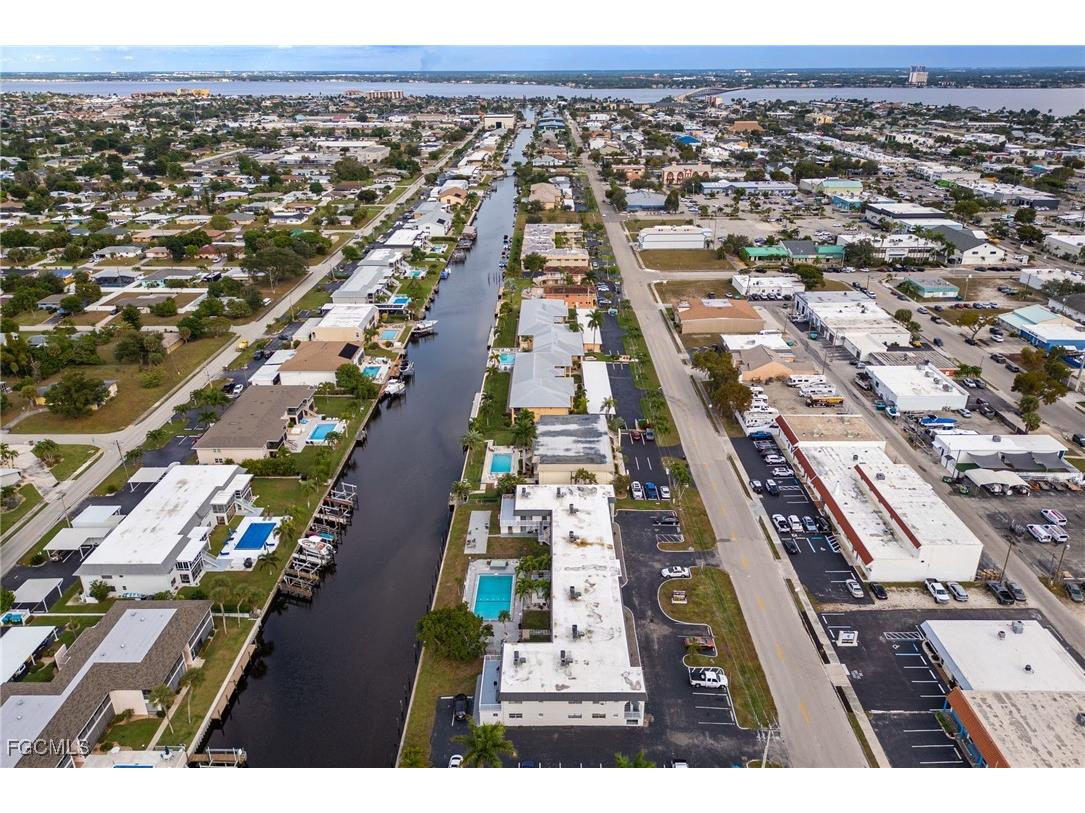 843 SE 46th Lane #6 Cape Coral FL 33904 2025022956 image41
