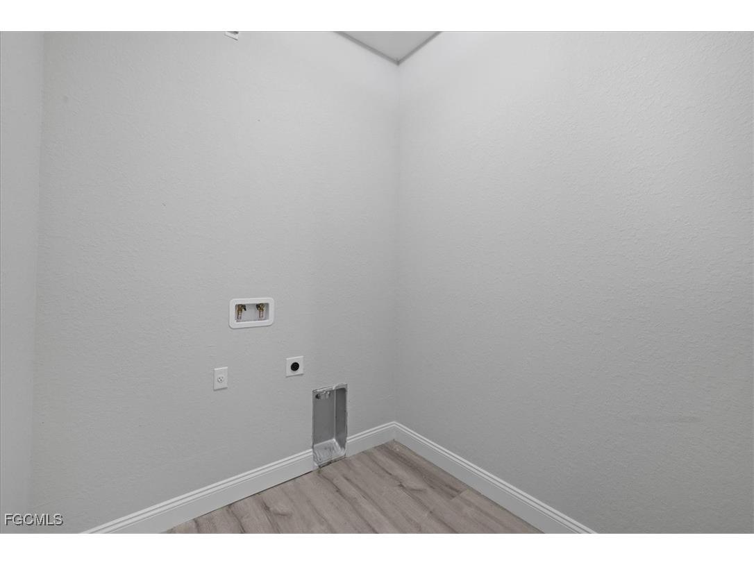 843 Theodore Vail Street E Lehigh Acres FL 33974 2025000757 image28