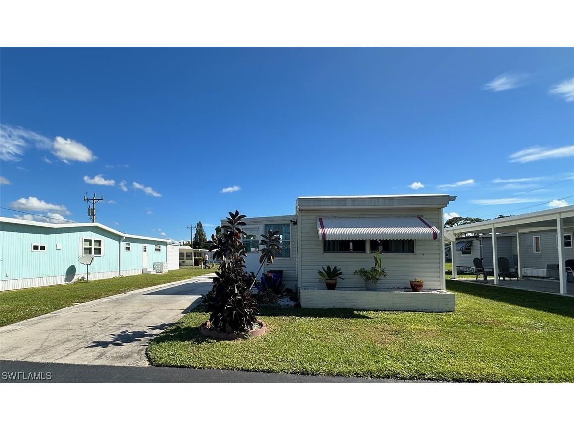 843 Winterest Drive North Fort Myers FL 33917 223082959 image1