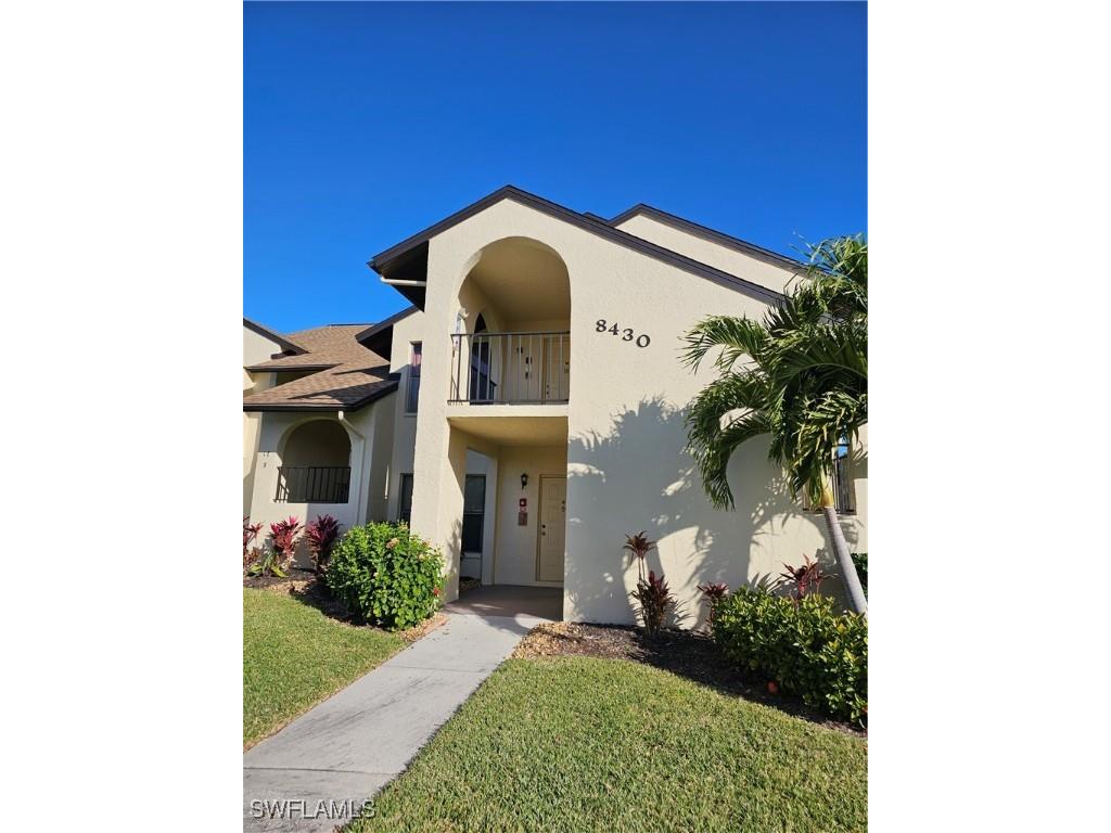 8430 Charter Club Circle #18 Fort Myers FL 33919 224078889 image1