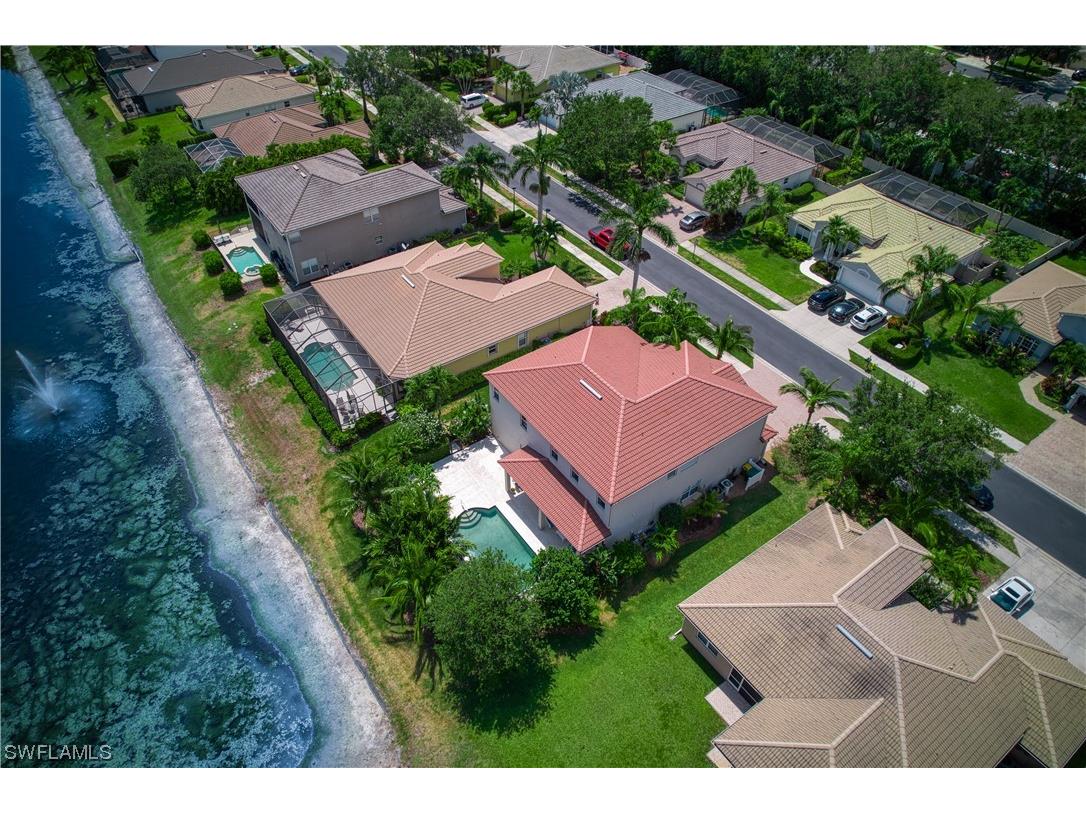 8433 Laurel Lakes Boulevard Naples FL 34119 223038737 image1