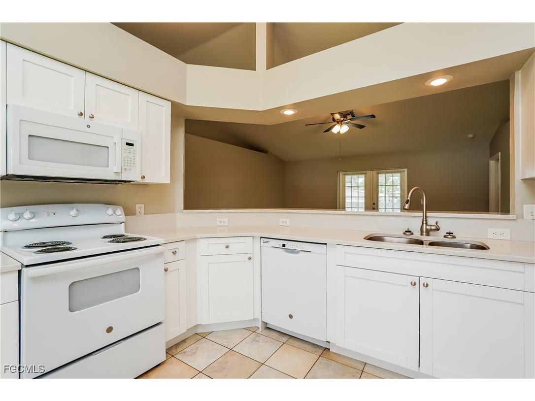 8434 Blackberry Road Fort Myers FL 33967 2025025964 image7