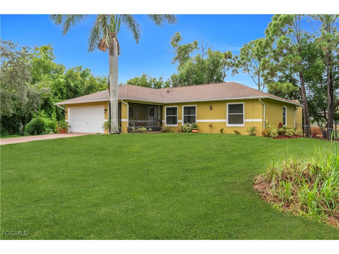 8434 Butternut Road Fort Myers FL 33967 2025010484 image3