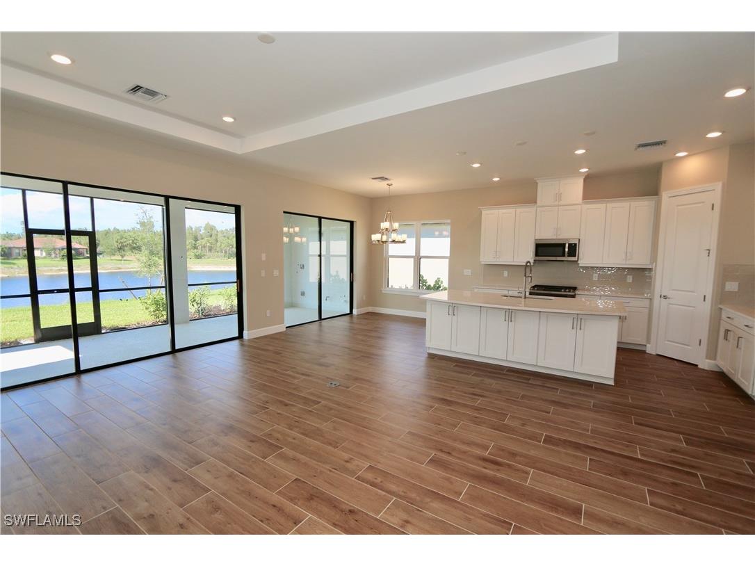 8437 Rosa Court Naples FL 34114 225072957 image4