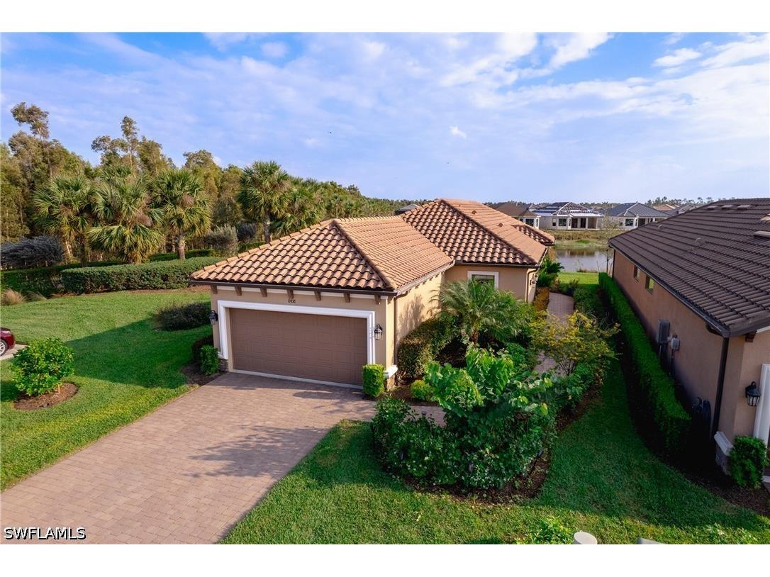 8438 Volaro Way Naples FL 34114 226012620 image1