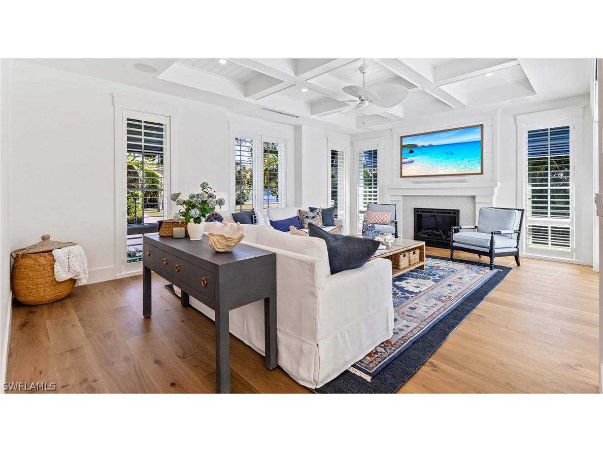 844 8th Street S Naples FL 34102 225037548 image6