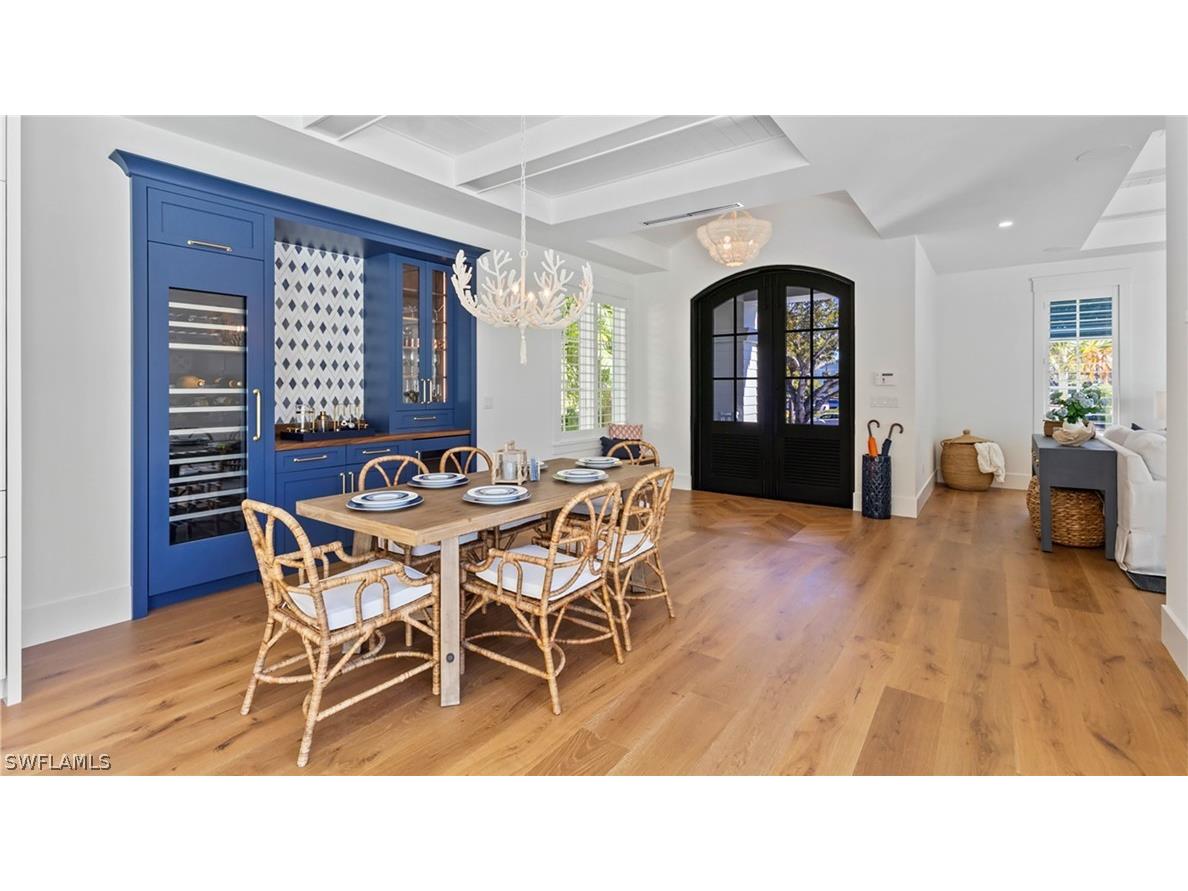 844 8th Street S Naples FL 34102 225037548 image7