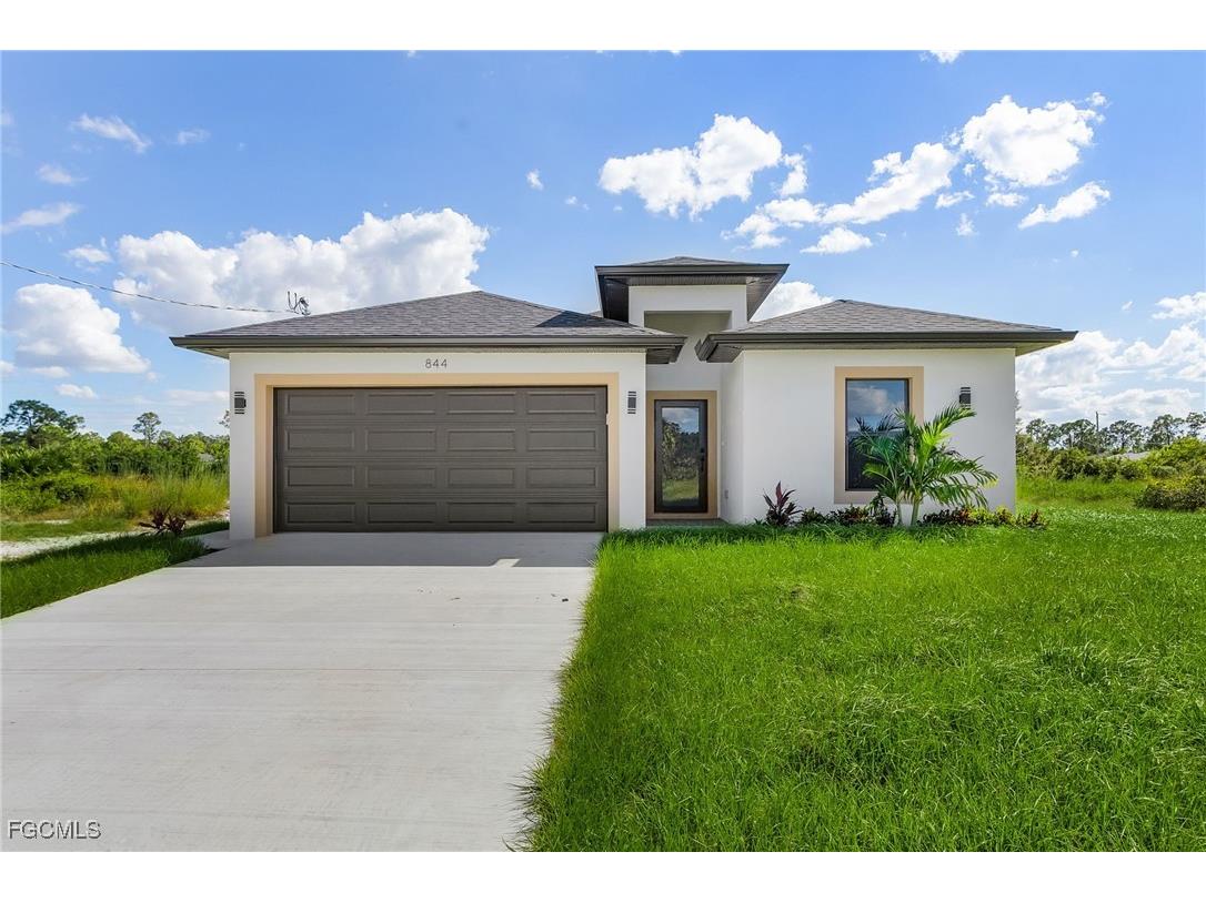 844 Millpond Street E Lehigh Acres FL 33974 2025015669 image1