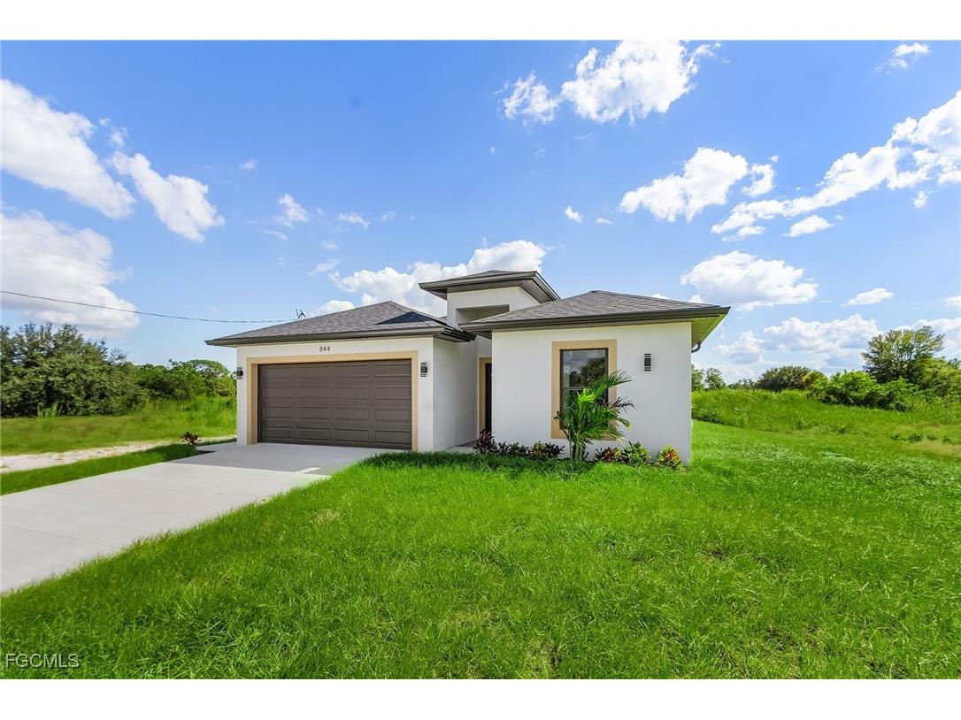 844 Millpond Street E Lehigh Acres FL 33974 2025015669 image2