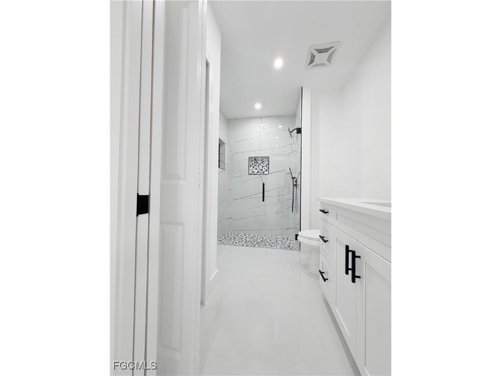 844 Millpond Street E Lehigh Acres FL 33974 2026003886 image11