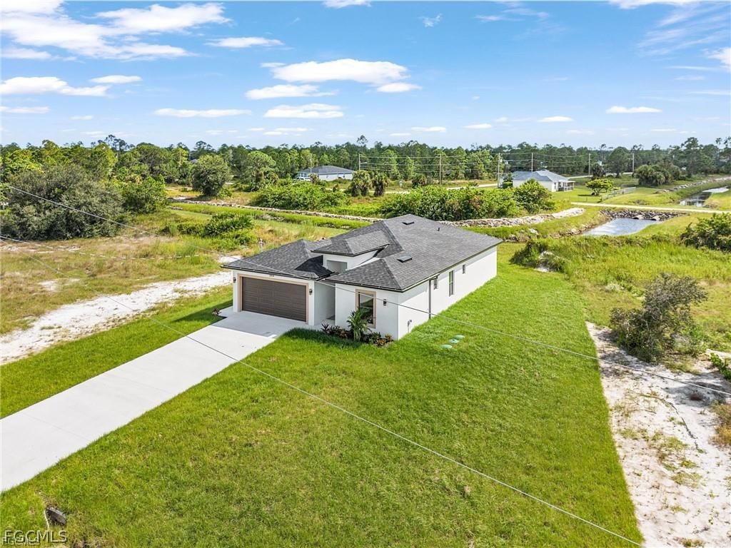 844 Millpond Street E Lehigh Acres FL 33974 2026003886 image2