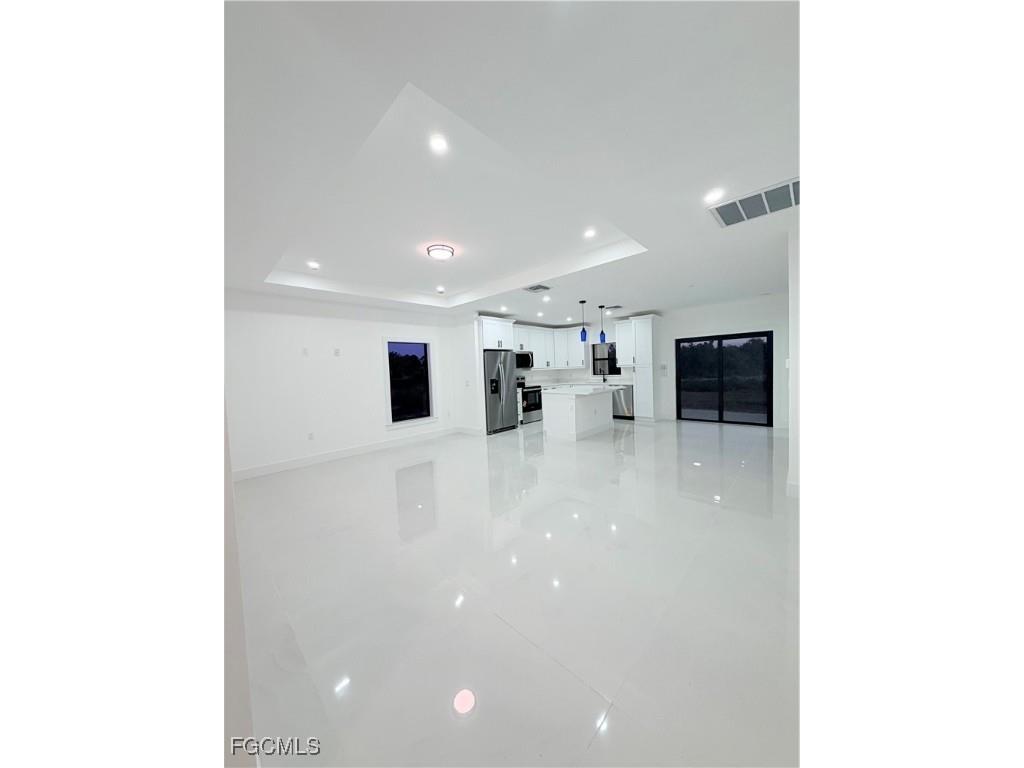 844 Millpond Street E Lehigh Acres FL 33974 2026003886 image7