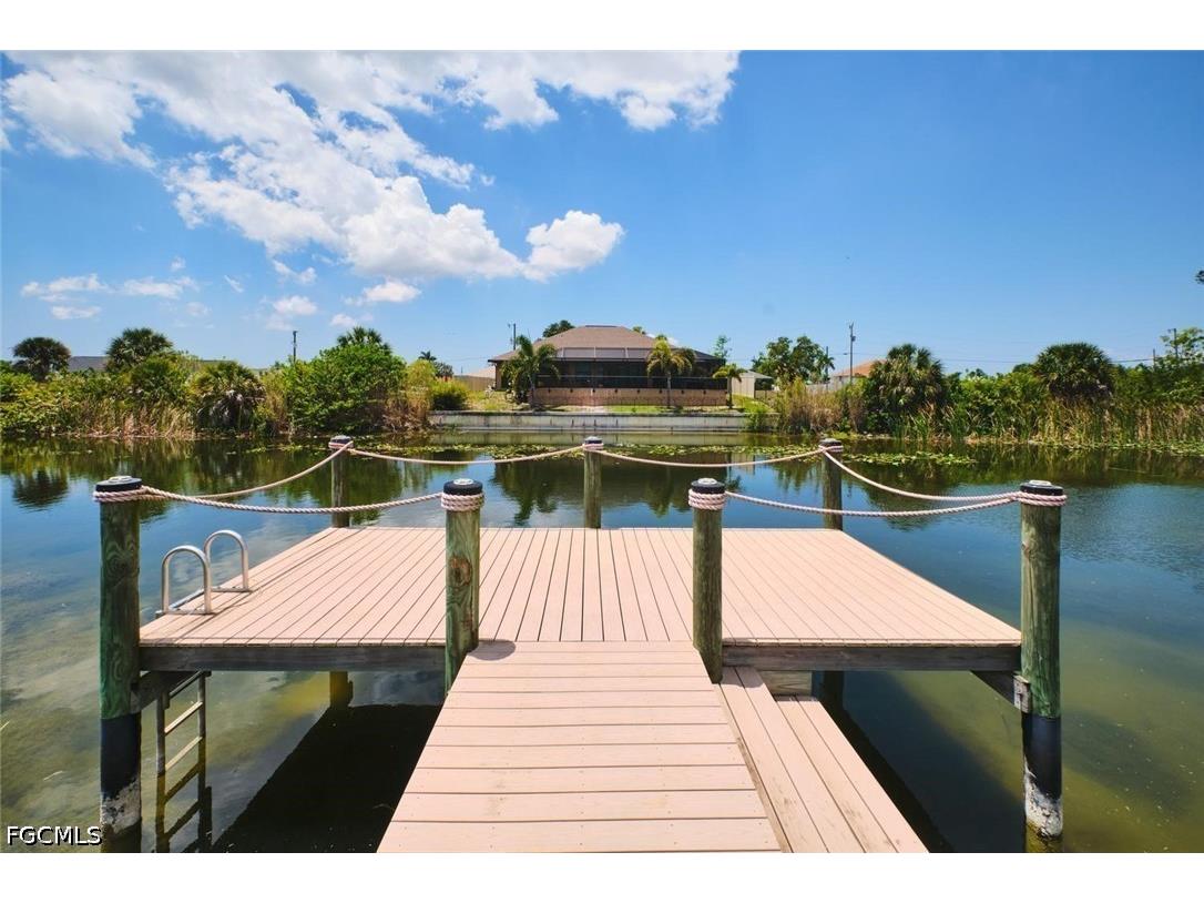 844 NE 6th Avenue Cape Coral FL 33909 2026020072 image38