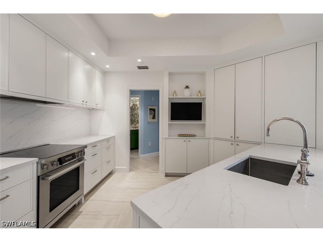 8440 Abbington Circle #D25 Naples FL 34108 226024217 image17