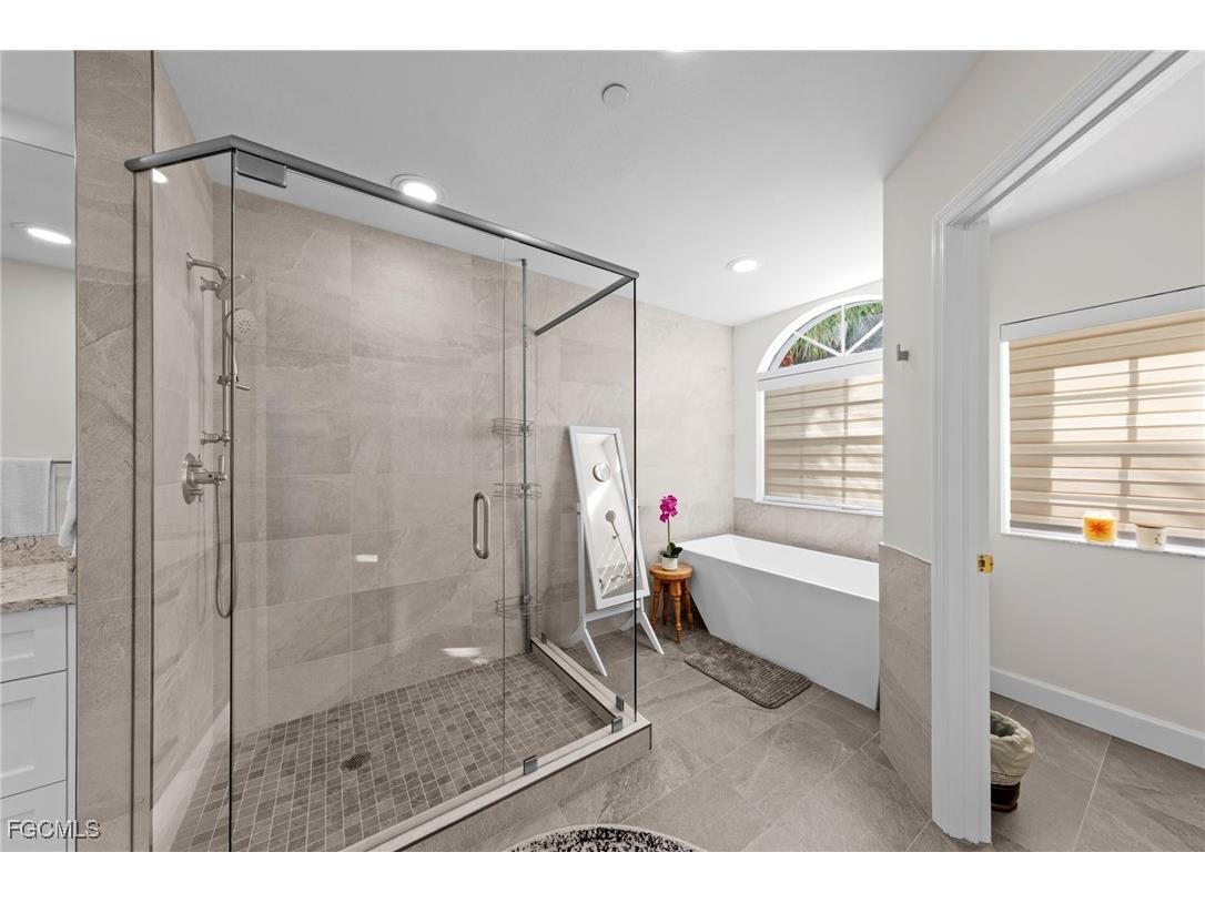 8440 Abbington Circle #D12 Naples FL 34108 2025010037 image27