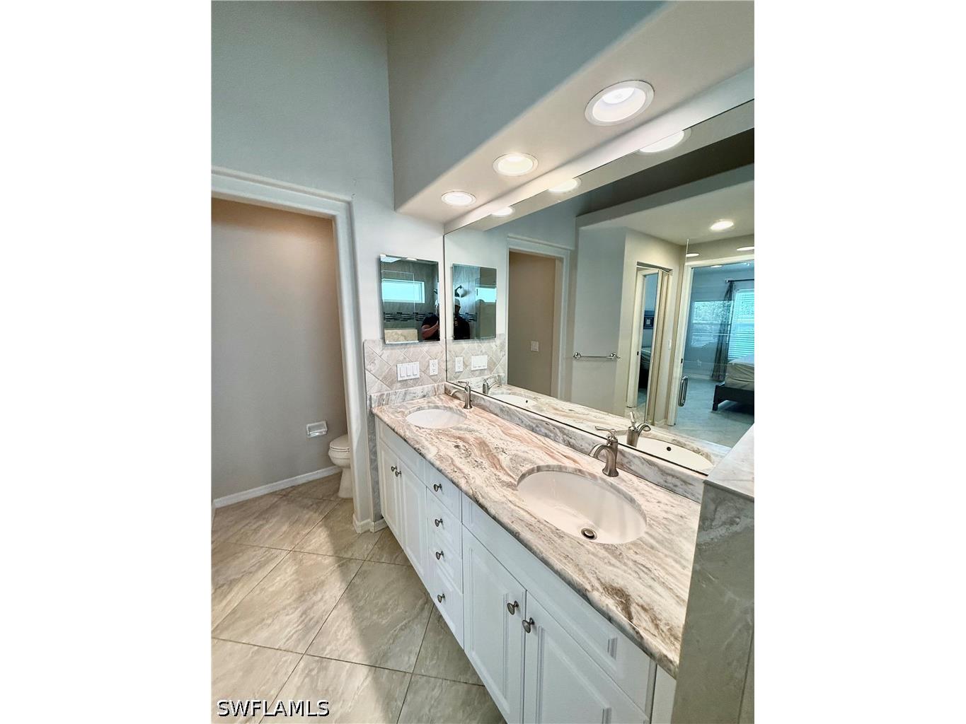8440 Ibis Cove Circle #B260 Naples FL 34119 226012800 image12