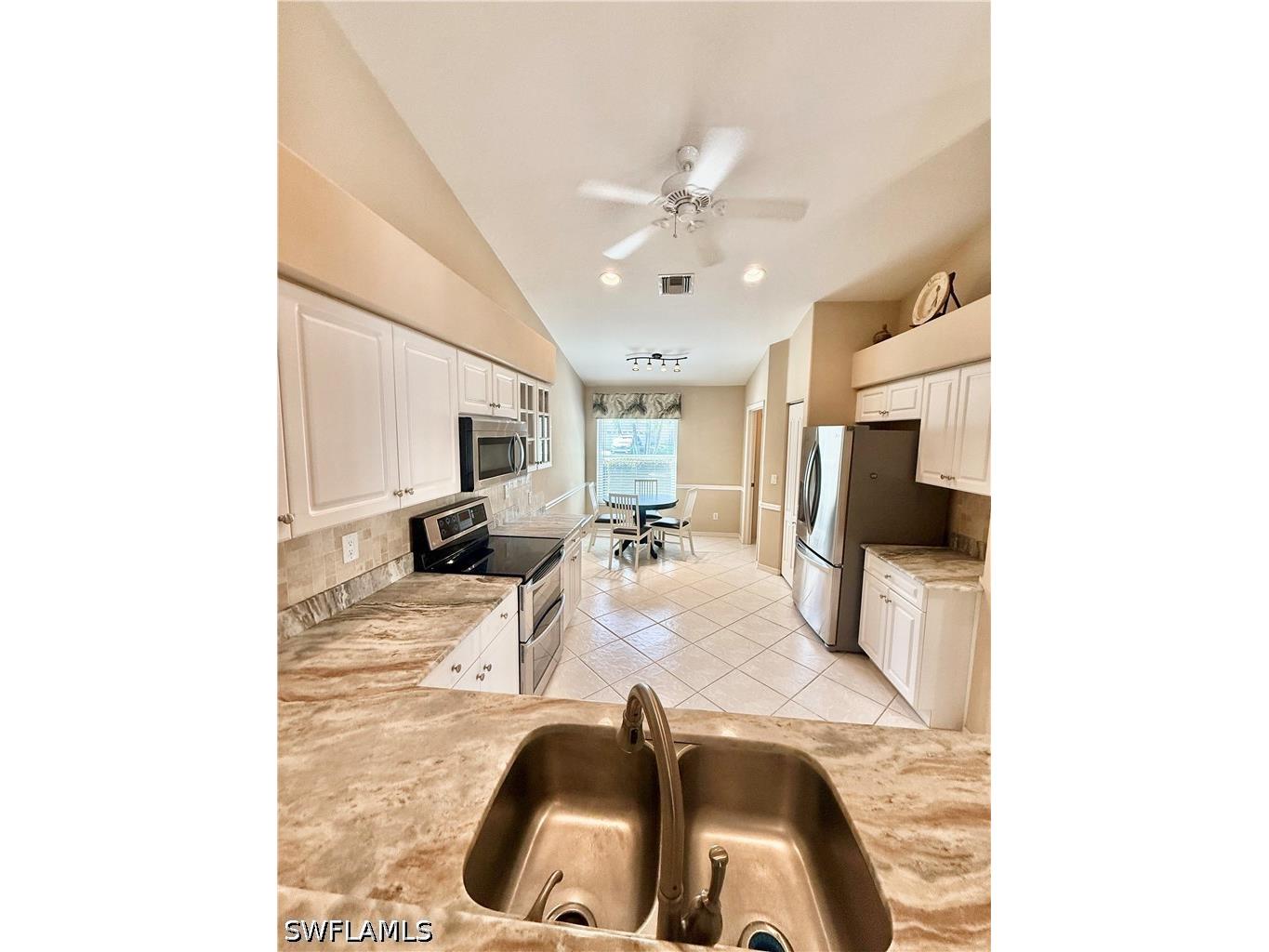 8440 Ibis Cove Circle #B260 Naples FL 34119 226012800 image3