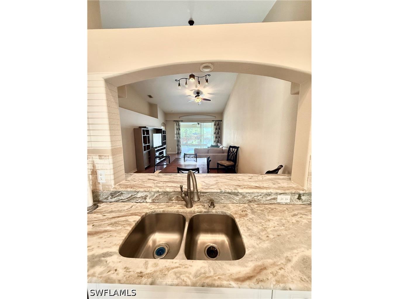8440 Ibis Cove Circle #B260 Naples FL 34119 226012800 image4