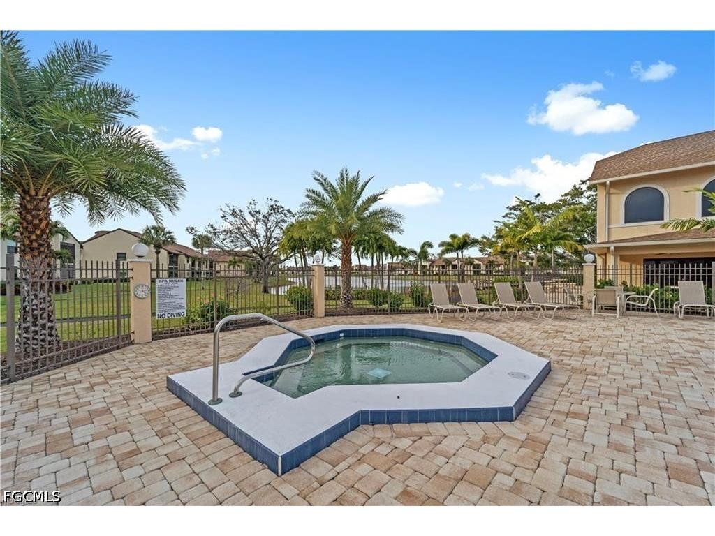 8445 Charter Club Circle #11 Fort Myers FL 33919 2026012559 image3