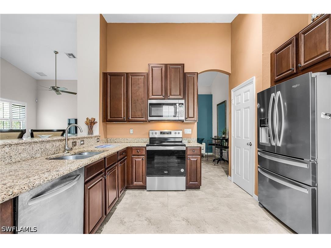 8446 Sumner Avenue Fort Myers FL 33908 226012725 image10