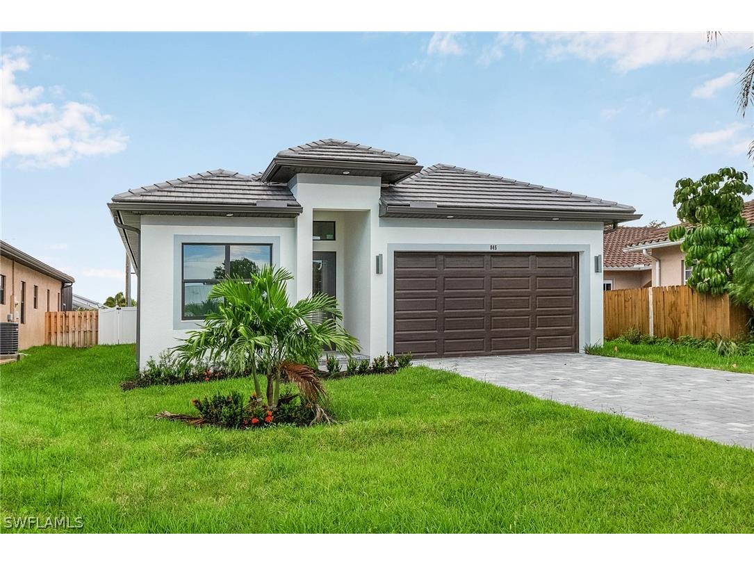 845 103rd Avenue N Naples FL 34108 222025757 image1