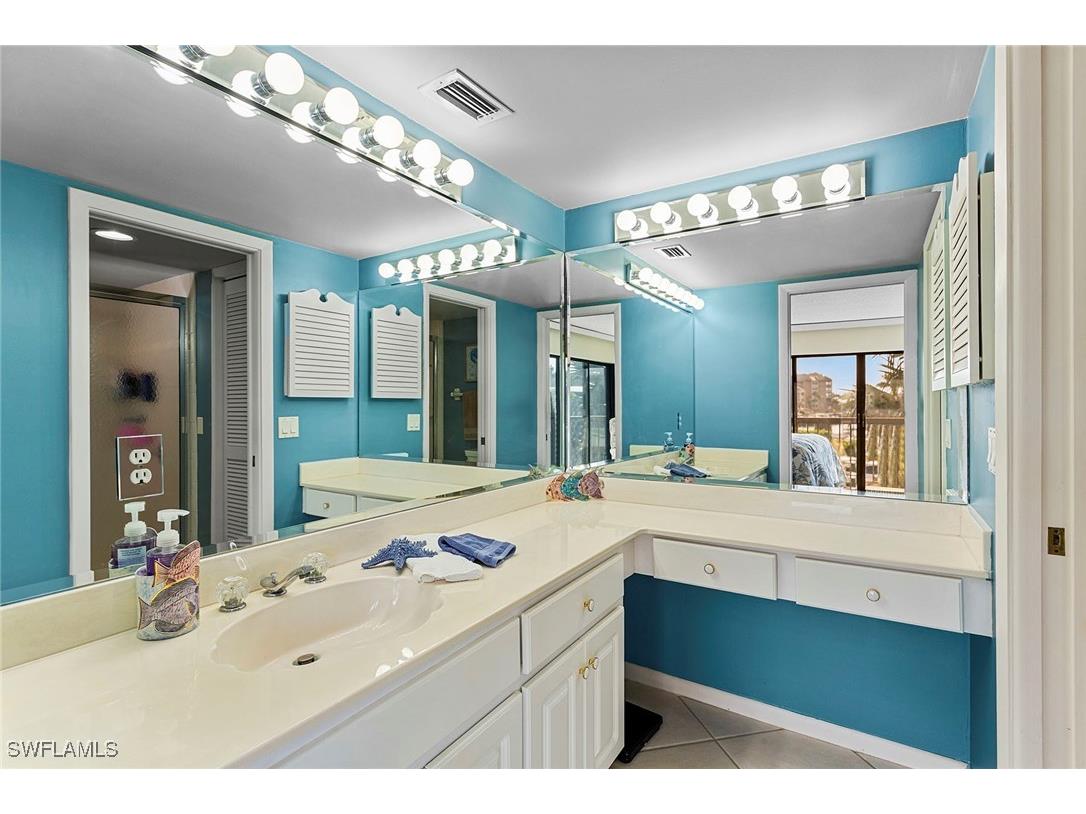 845 Collier Court #204 Marco Island FL 34145 225035075 image10