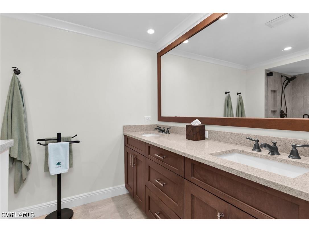 845 Collier Court #301 Marco Island FL 34145 226024667 image25