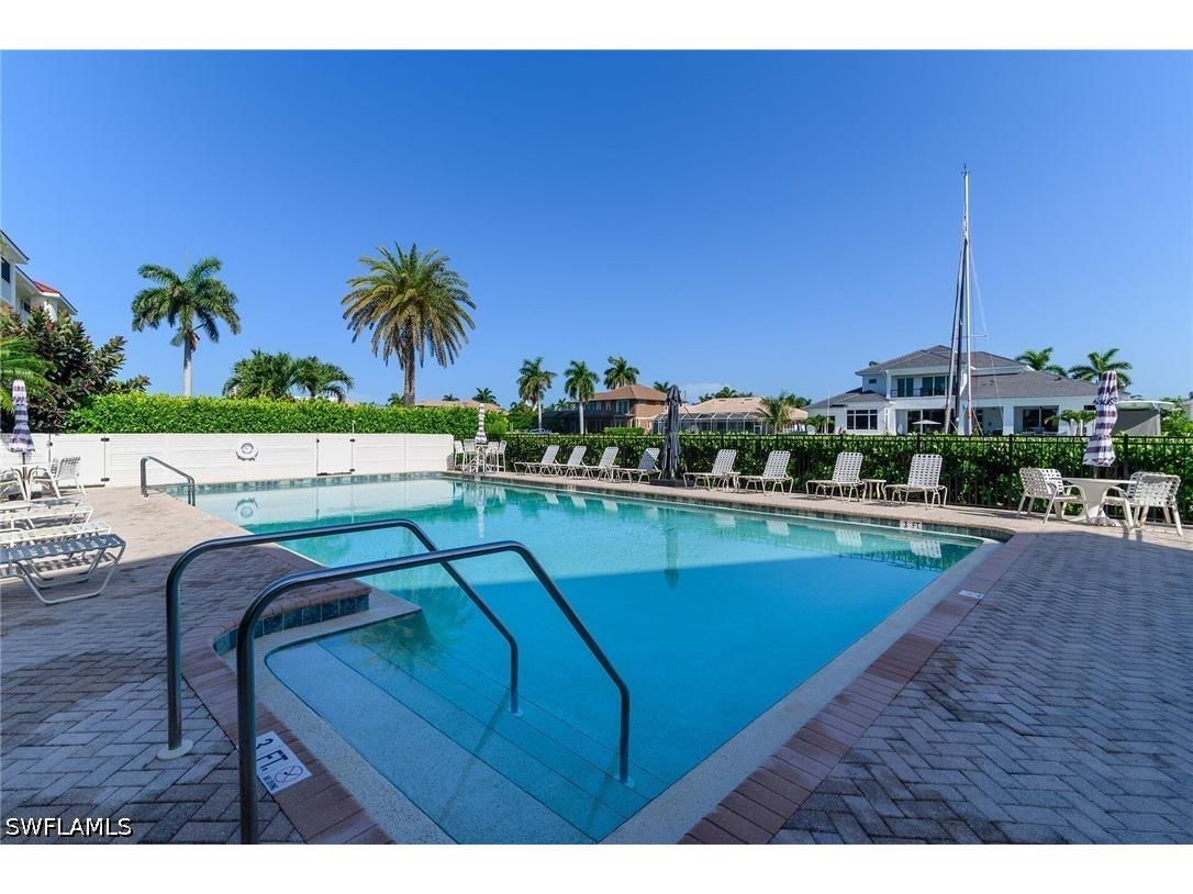 845 Collier Court #301 Marco Island FL 34145 226024667 image36