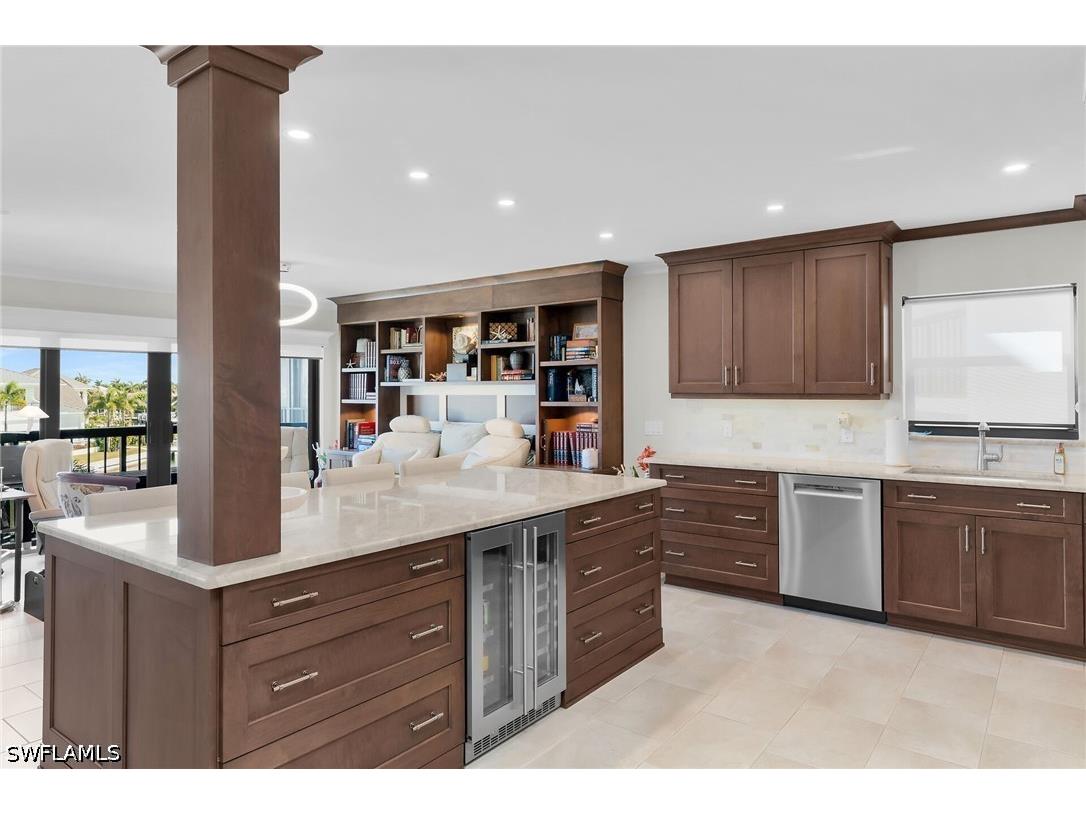 845 Collier Court #301 Marco Island FL 34145 226024667 image5