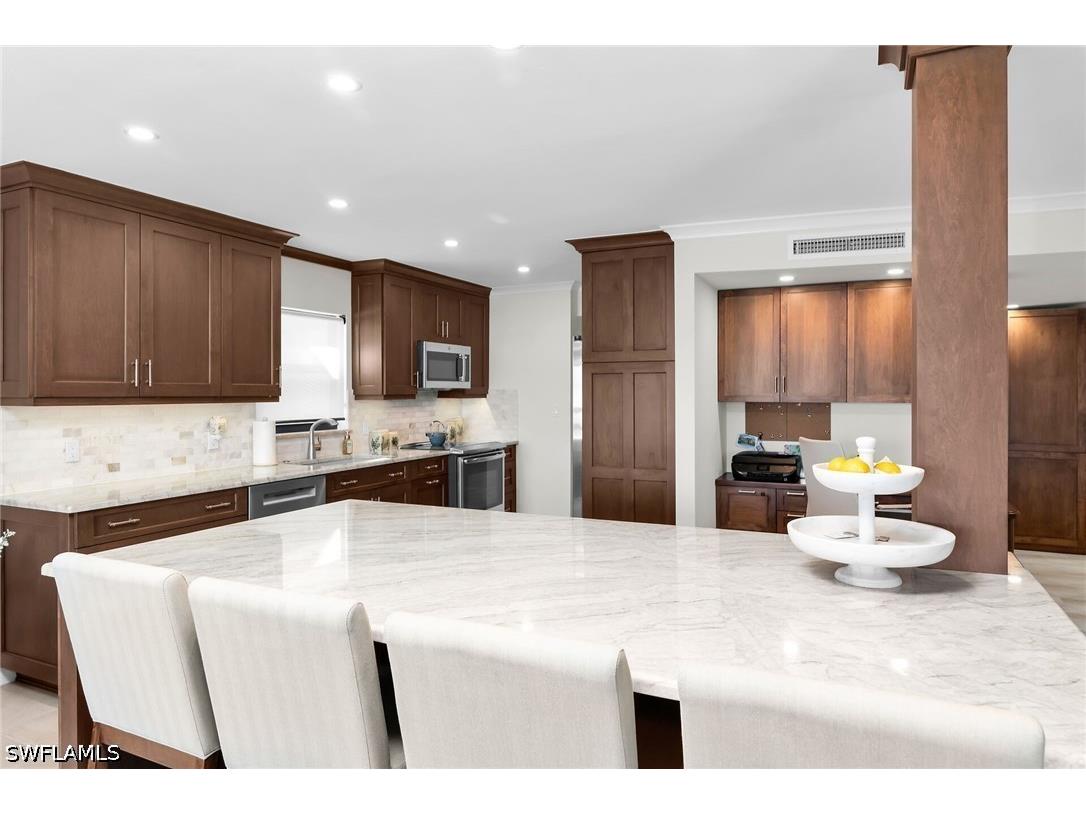 845 Collier Court #301 Marco Island FL 34145 226024667 image6