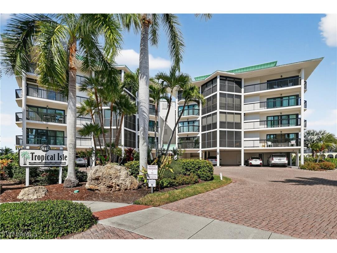 845 Collier Court #302 Marco Island FL 34145 226007224 image1