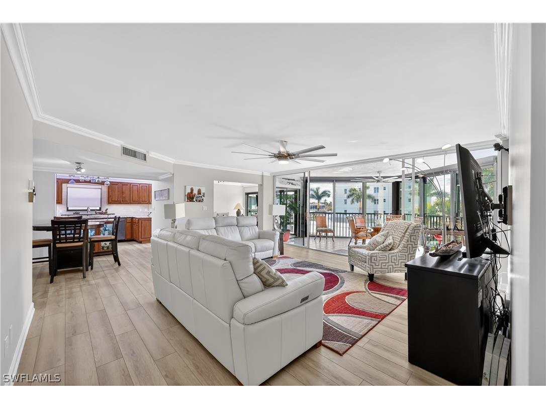 845 Collier Court #302 Marco Island FL 34145 226007224 image10