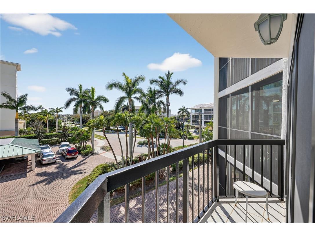 845 Collier Court #302 Marco Island FL 34145 226007224 image25