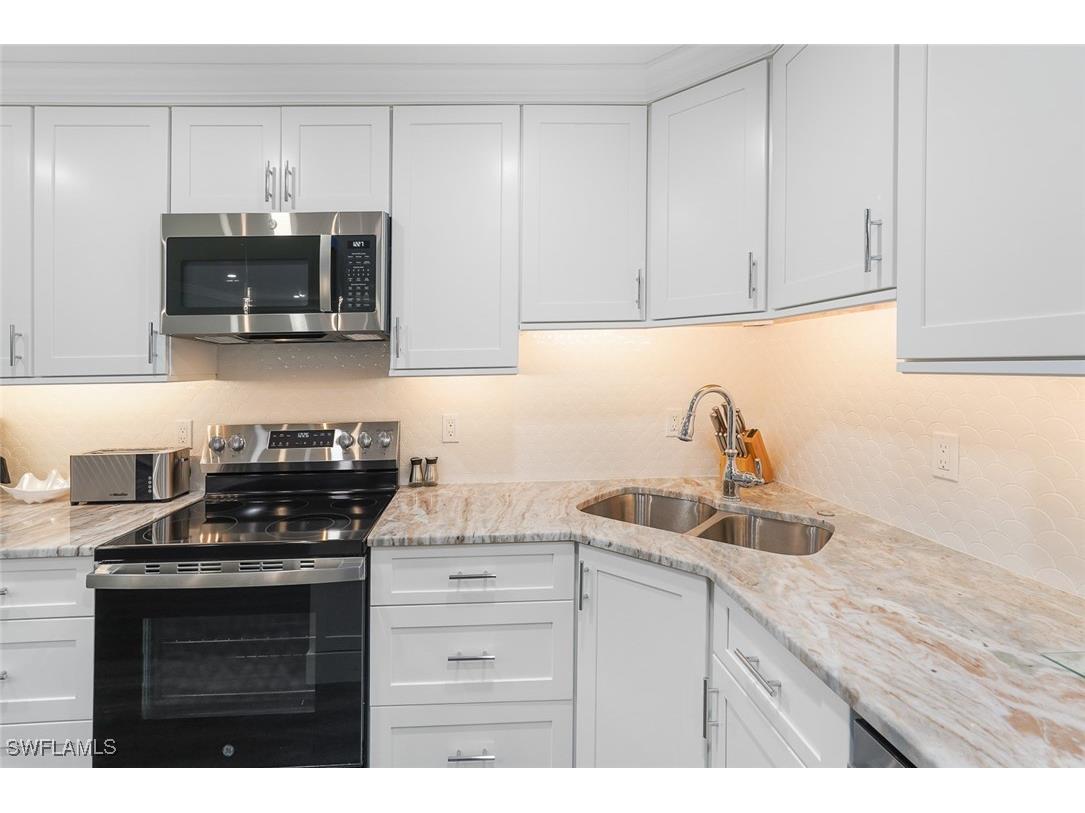 845 E Gulf Drive #111 Sanibel FL 33957 225078840 image46