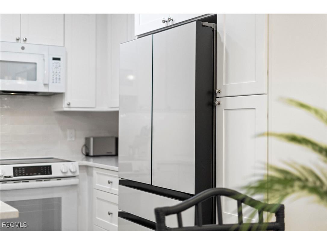 845 E Gulf Drive #121 Sanibel FL 33957 2025010718 image14