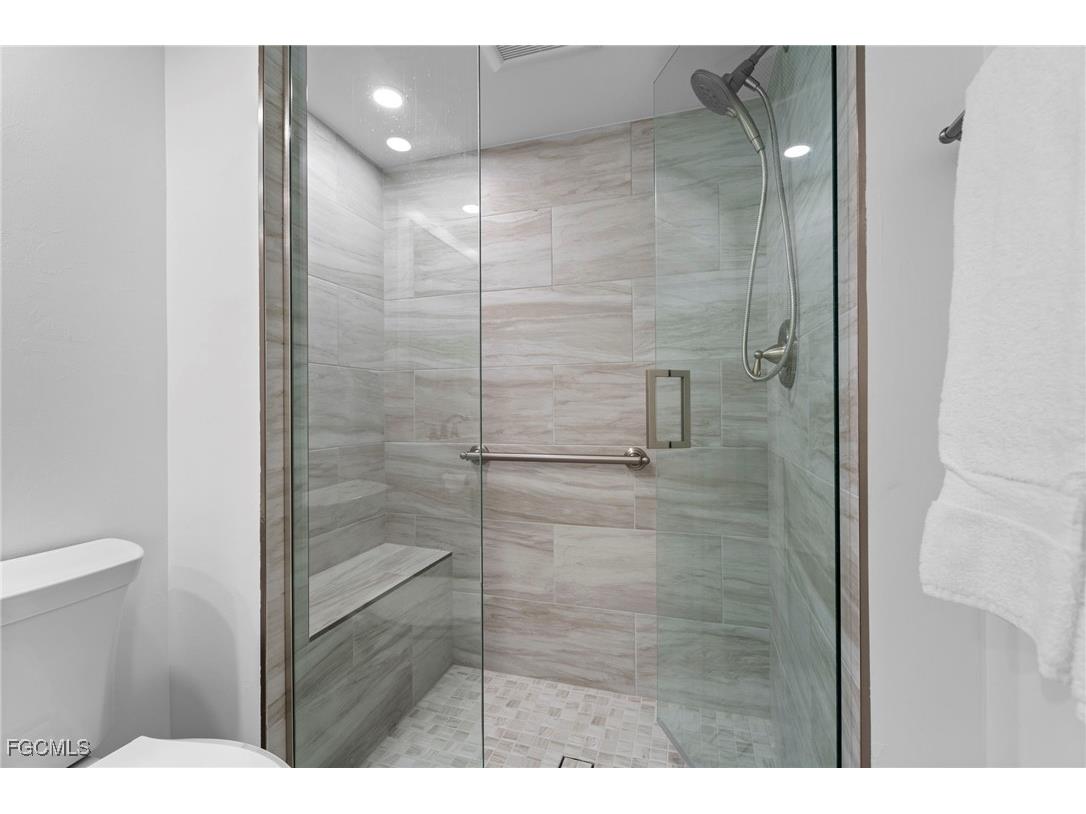 845 E Gulf Drive #121 Sanibel FL 33957 2025010718 image25