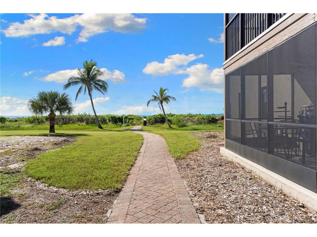845 E Gulf Drive #121 Sanibel FL 33957 2025010718 image29
