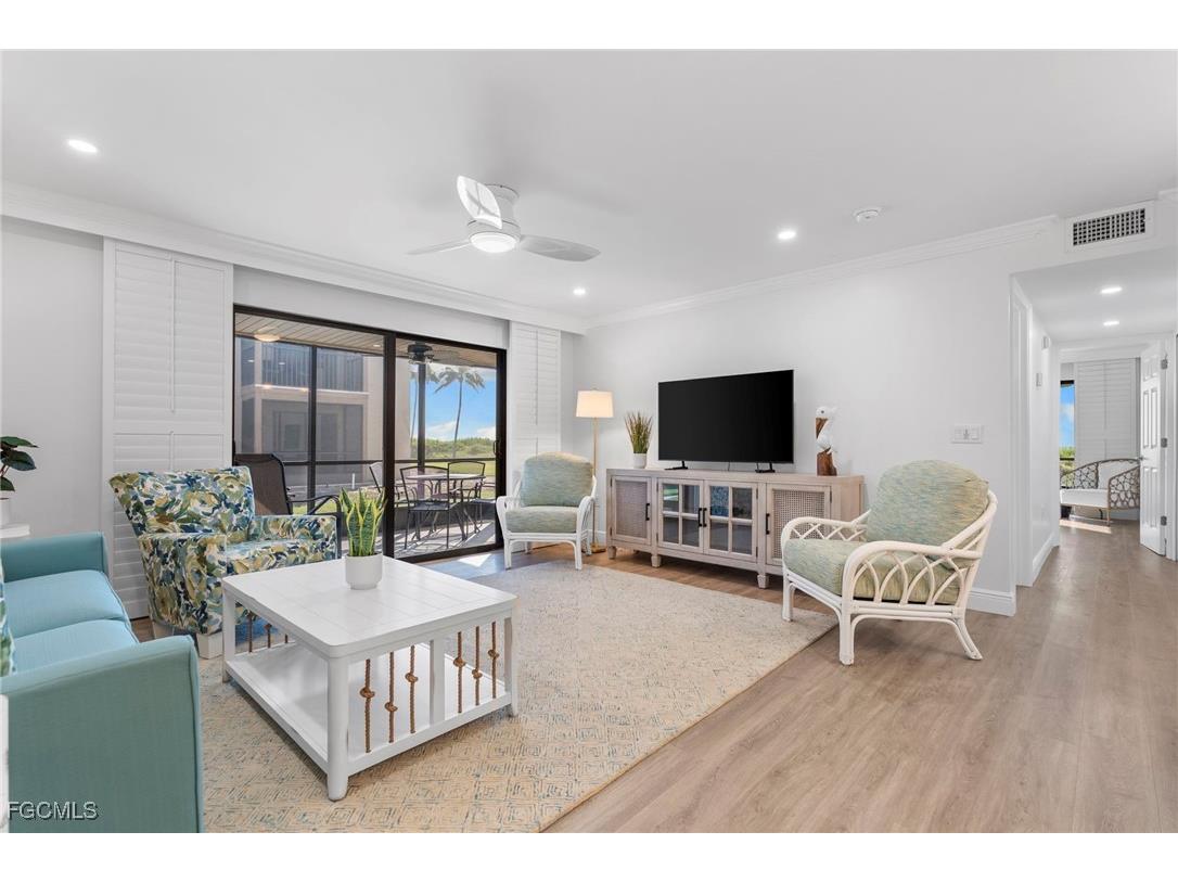 845 E Gulf Drive #121 Sanibel FL 33957 2025010718 image4