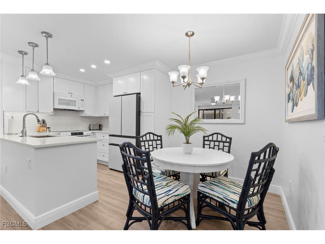 845 E Gulf Drive #121 Sanibel FL 33957 2025010718 image8