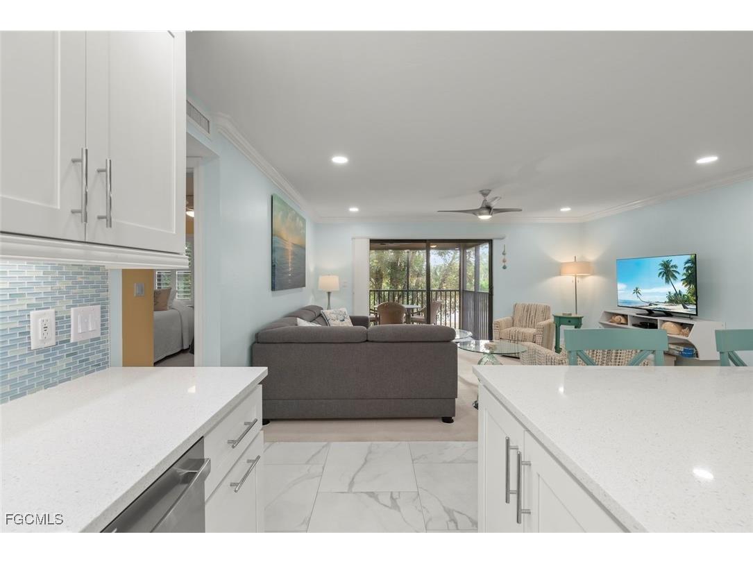 845 E Gulf Drive #1422 Sanibel FL 33957 2025024847 image10